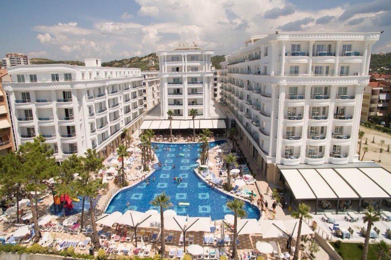 Fafa Premium Hotel & Spa Golem  Exterior photo