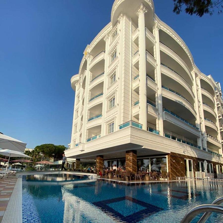 Fafa Premium Hotel & Spa Golem  Exterior photo
